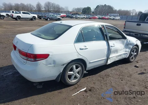 2004 Honda Accord 2.4 Ex from USA, damaged, VIN 1HGCM568X4A133958